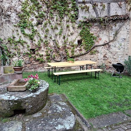 Gite Entre Vignes Et Vergers Maison Historique Gueberschwihr Exterior photo